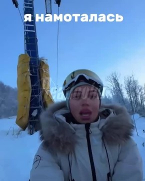 Туристку едва не «намотало» на столб «горнолыжки» в Нижегородской области — она отделалась порванными штанами и синяком